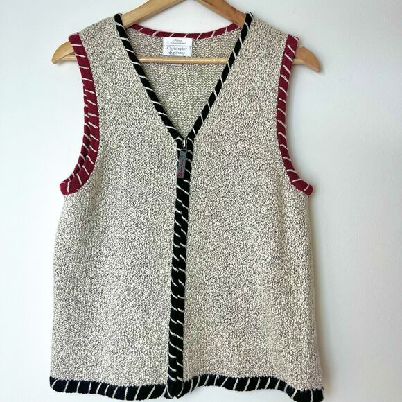 Christopher & Banks Sweaters - Christopher & Banks Vintage Sweater Vest Full Zip Ivory Black Red Women’s M
